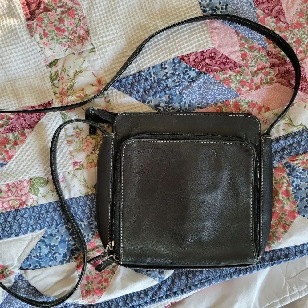Fossil Black Leather Crossbody Bag